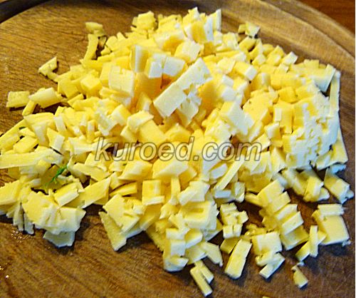 Спагетти с соусом Песто, пошаговое приготовление - нарезать сыр