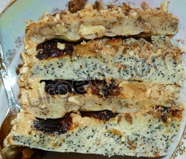 Торт Сказка со сливочно-сметанным кремом и черносливом