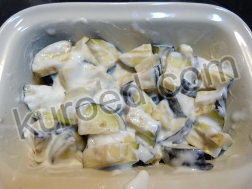Баклажаны, запеченные в йогурте, пошаговое приготовление - в форме с йогуртом