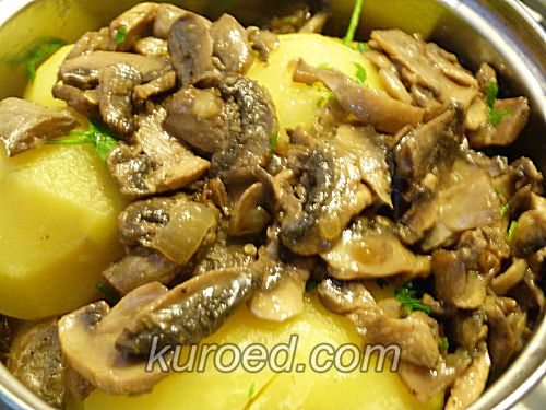 Картошка с грибами, пошаговое приготовление  - добавить грибы