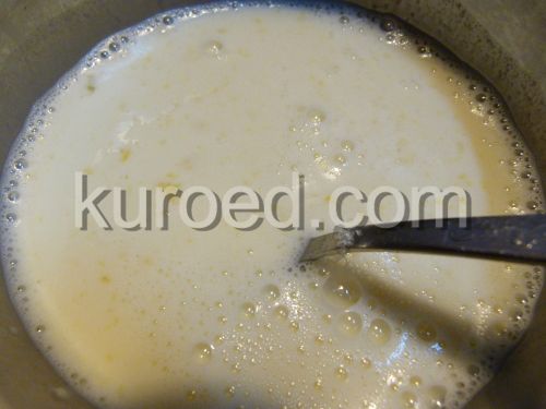 лимонный заварной крем, пошаговое приготовление - размешивая, добавить молоко
