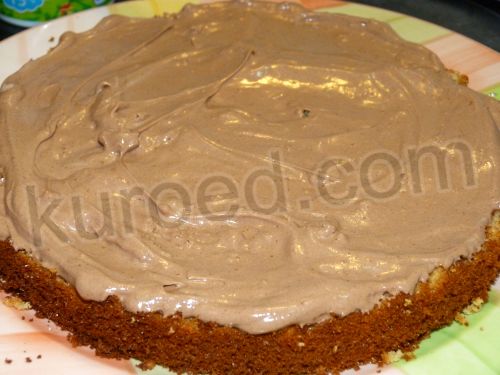 Торт Чернослив в шоколаде, пошаговое приготовление - смазать кремом