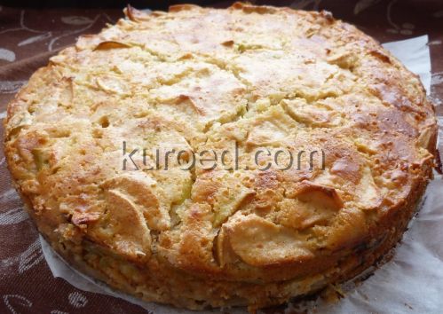Творожный пирог с яблоками на кефире