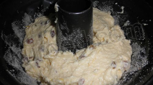 Творожный кекс, пошаговое приготовление - выложить в форму