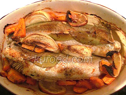 Рыба, запеченная с грибами и овощами, пошаговое приготовление - запечь до готовности