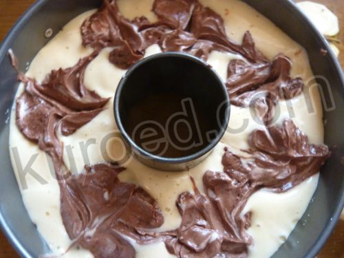 яблочный пирог с шоколадом, пошаговое приготовление - выложить шоколадный крем